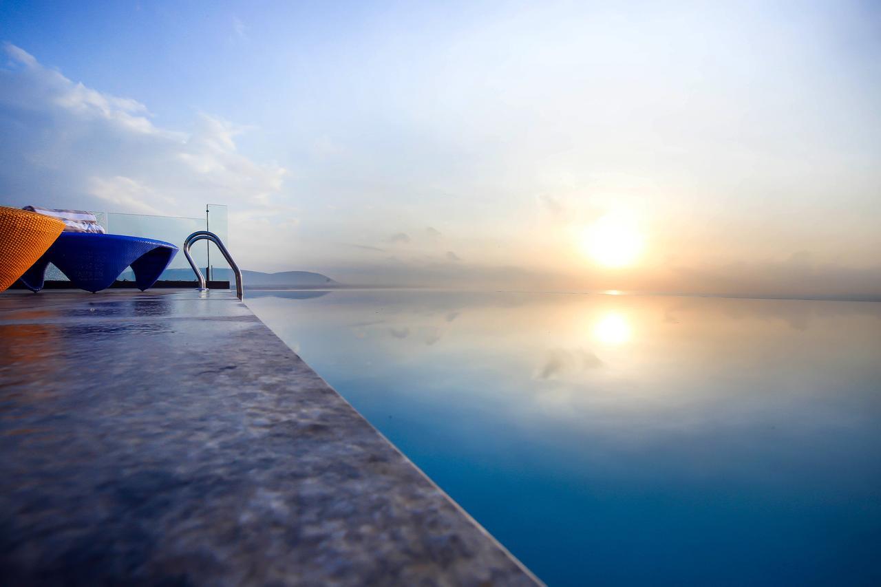 The Bheemli Resort Managed By Accorhotels Визакхапатнам Екстериор снимка