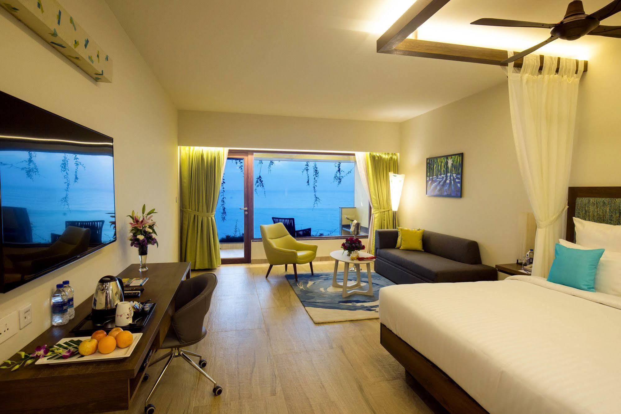 The Bheemli Resort Managed By Accorhotels Визакхапатнам Екстериор снимка