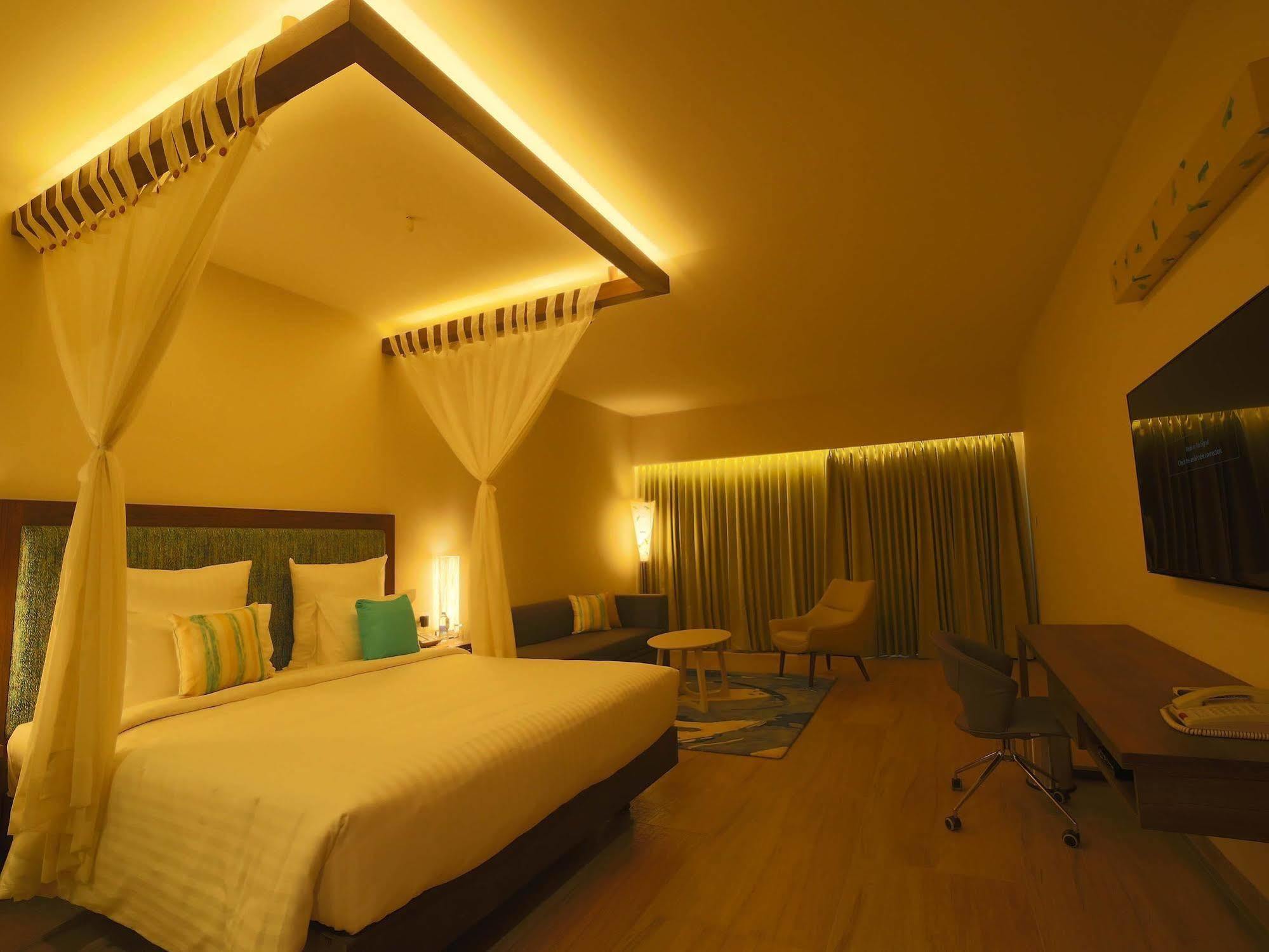 The Bheemli Resort Managed By Accorhotels Визакхапатнам Екстериор снимка